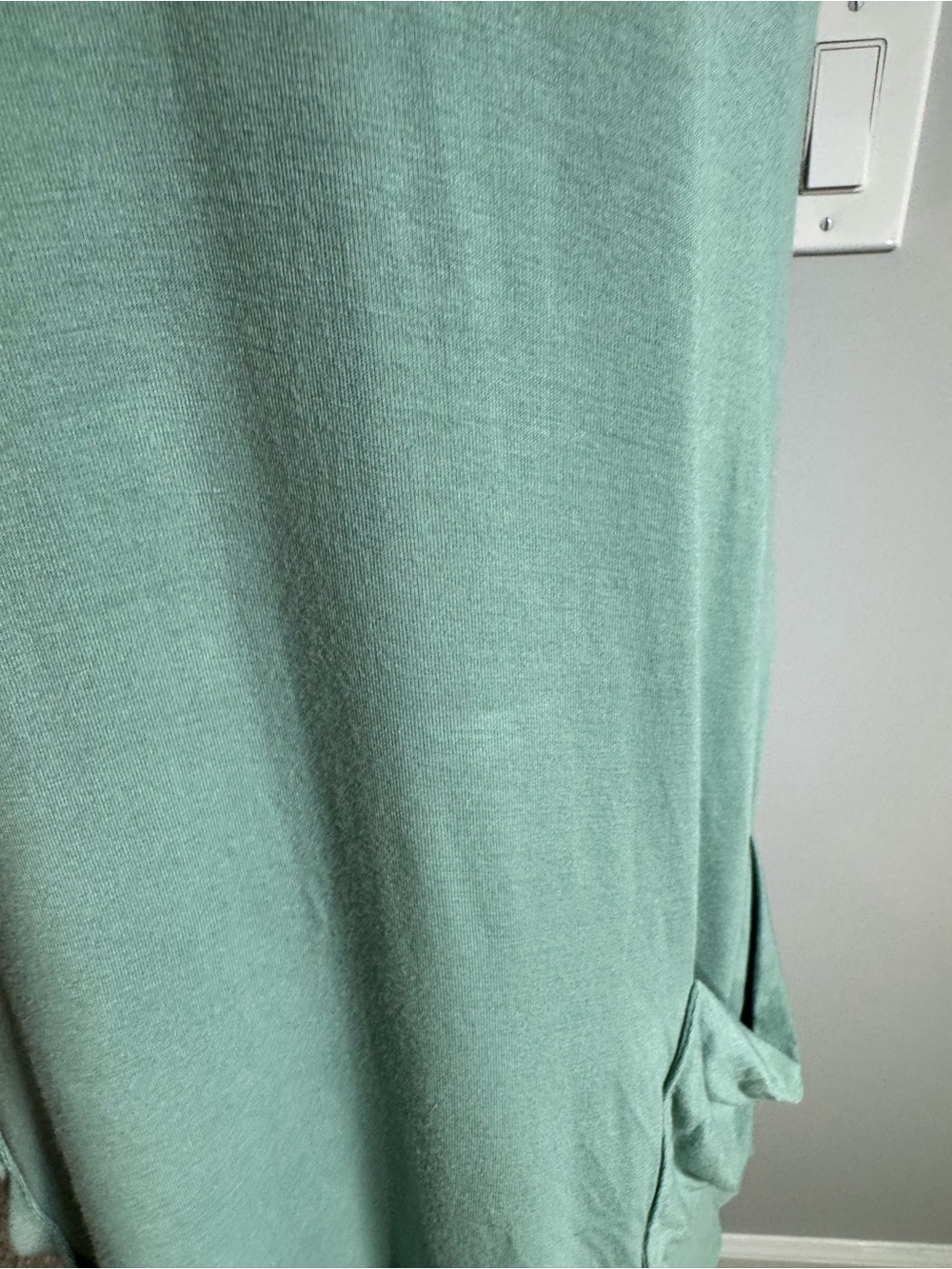 LOGO by Lori Goldstein Lagenlook Sage Green V-Neck Tunic with Pockets SZ M - Picture 3 of 7